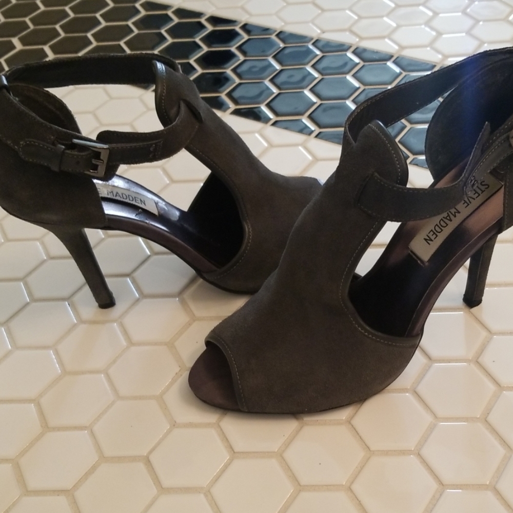Steve Madden Gray Open Toe High Heels